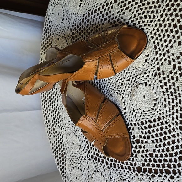 Kittens sandals  size 11 1/2 N - Picture 11 of 14